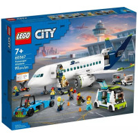 Конструктор Lego City Пассажирский самолет / 60367